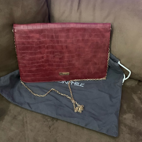 Luxury vegan rockstud clutch bag - Picture 3 of 4